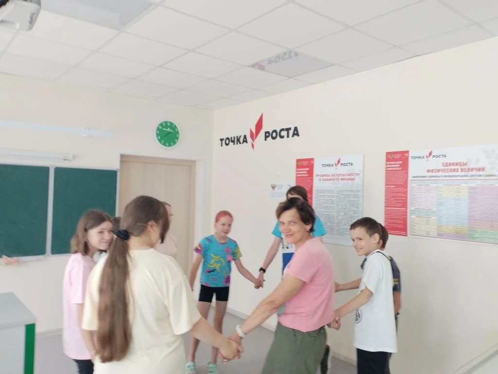 Лето - это маленькая жизнь!
Продолжаем освещать новости с летней оздоровительной программы нашей шко