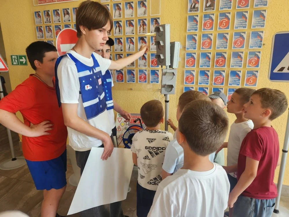 В наших лагерях сегодня было по-настоящему интересно! 🎉

В «ЛТО Ровесник» прошёл традиционный День 