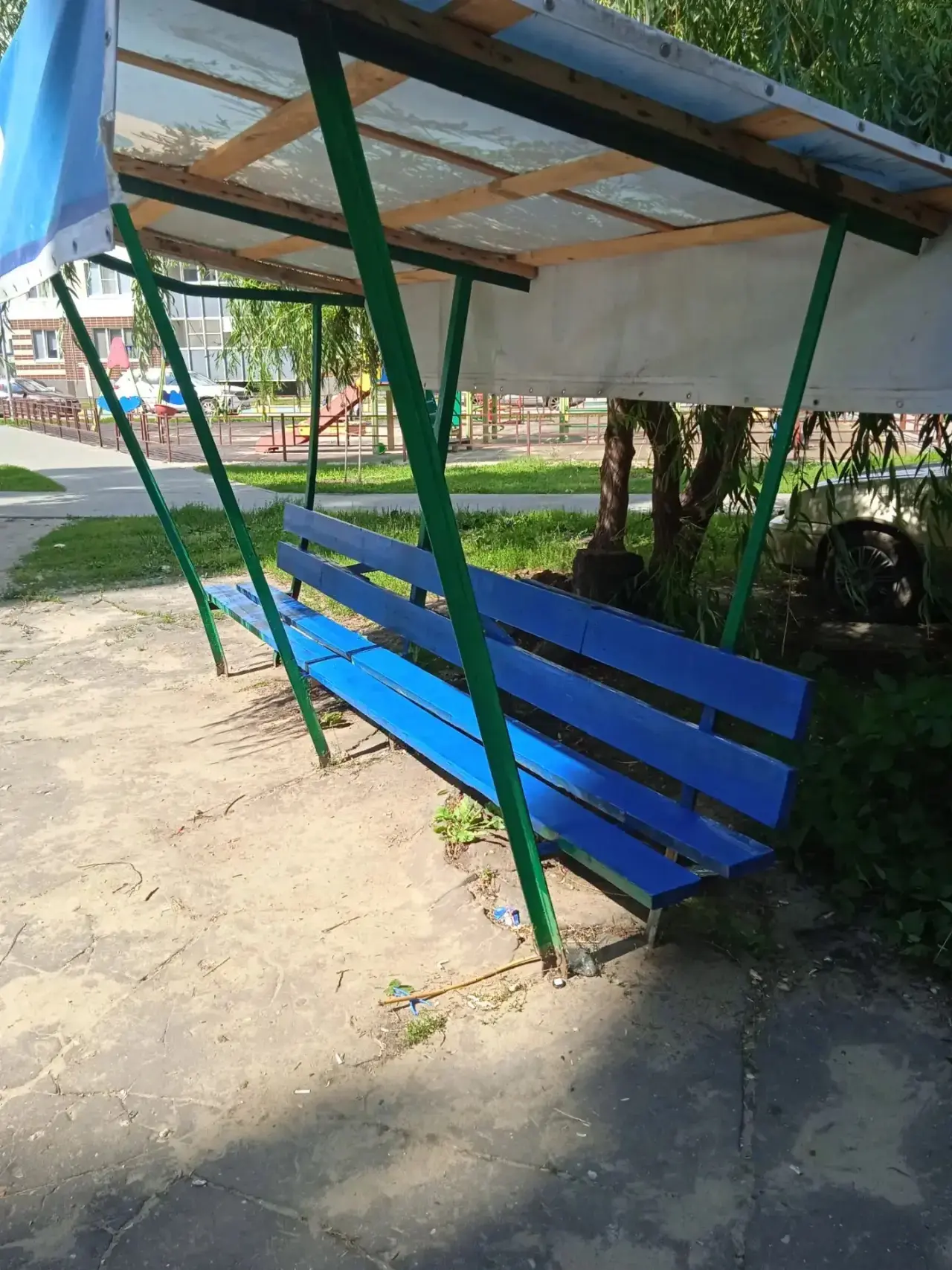 Рады сообщить: на детской площадке по адресу ул. Дорожная, 7А стартовали работы! 🛠️