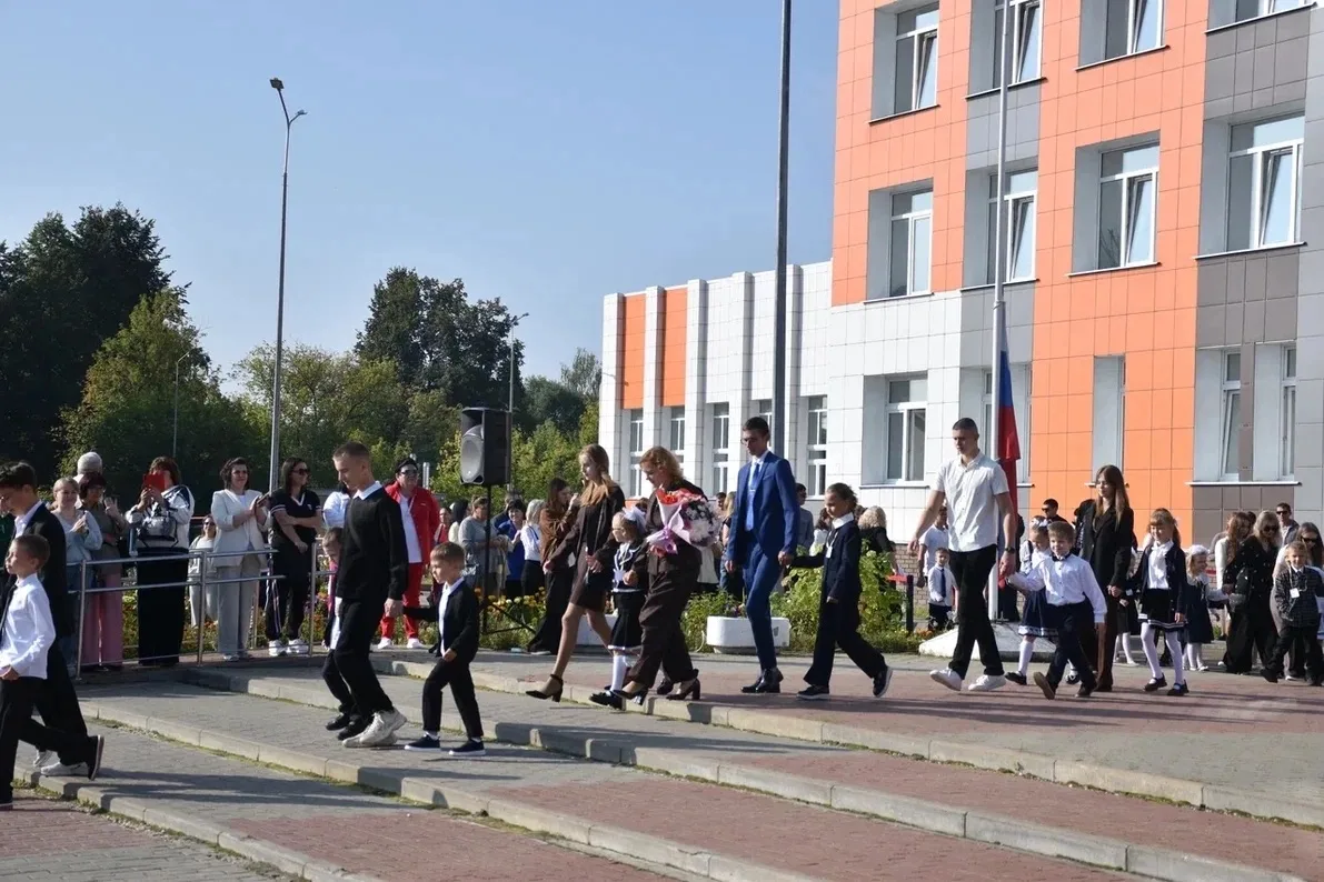 🔔1 сентября школа вновь радушно распахнула свои двери.