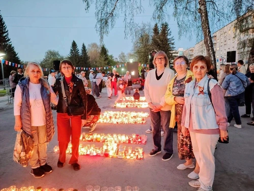 🕯️ Вклад в Память: лицеисты присоединились к акции «Свеча Памяти»  В преддверии Дня Победы наши учит