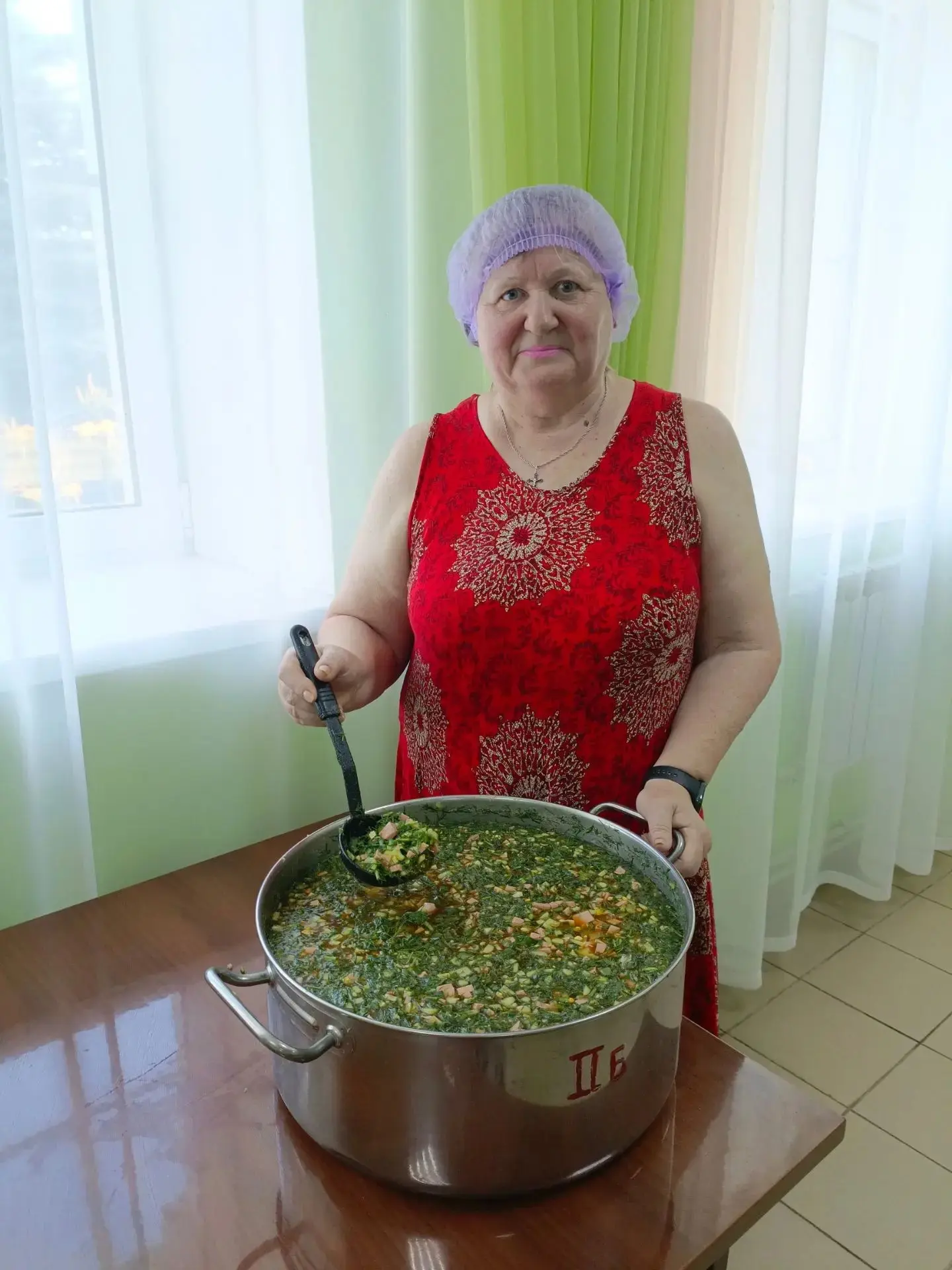 В стенах нашего дома-интерната состоялось яркое гастрономическое событие — традиционный День окрошки