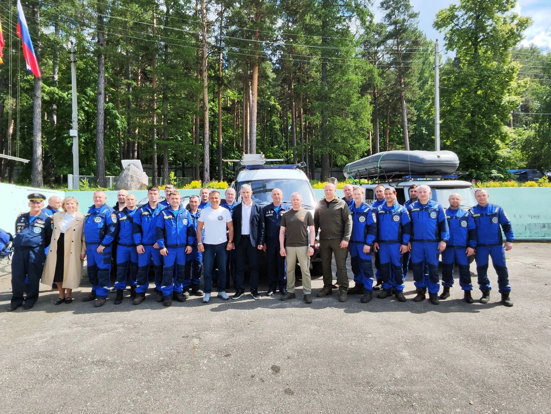 ❗️Безопасность отдыхающих -  в приоритете. На Тургояке открыт новый спасательный пост
 
 
9 июня 202