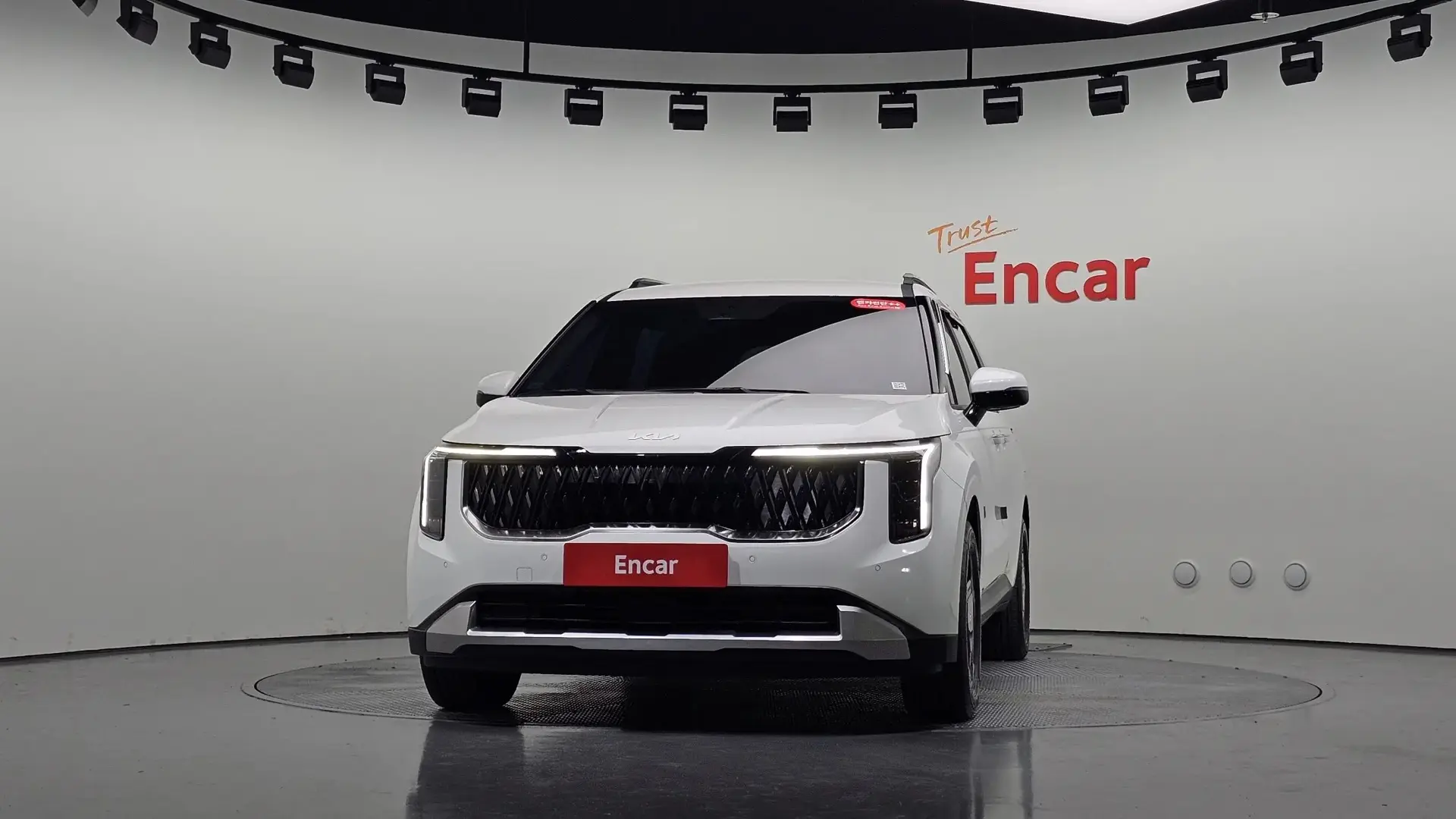 ✅ 2025 Kia Carnival HEV 9 seater Prestige 🔴 Б/У