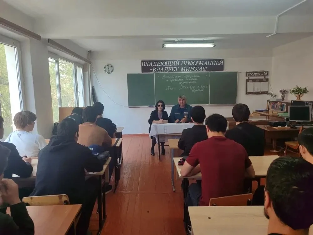 25 мая преподаватель Идрисова М.В. организовала внеклассное мероприятие по правилам пож...