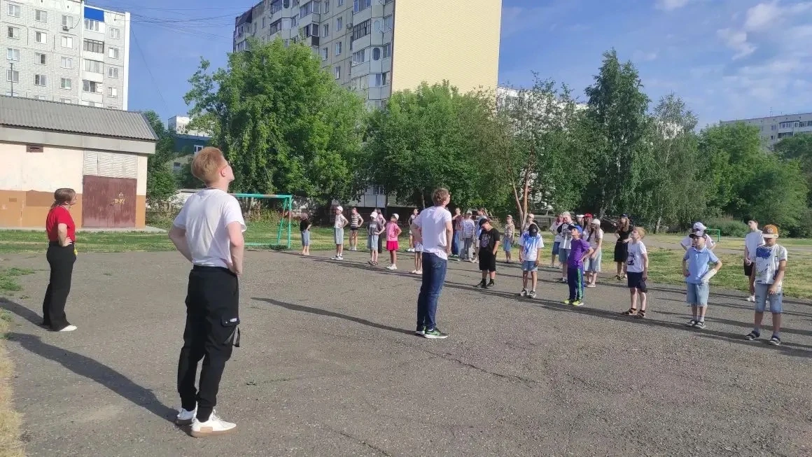 #ПришкольныйЛагерь2026 

День 9️⃣ в пришкольном лагере! 

Россия - Родина моя и твоя 🇷🇺

Утро нача
