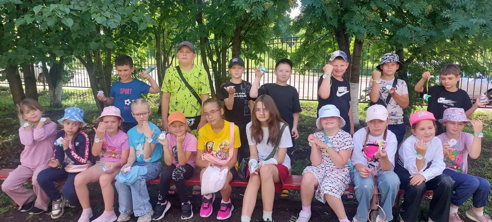 🎉 В преддверии Дня семьи, любви и верности! 🎉

Наши ребята провели день очень насыщенно и с пользо