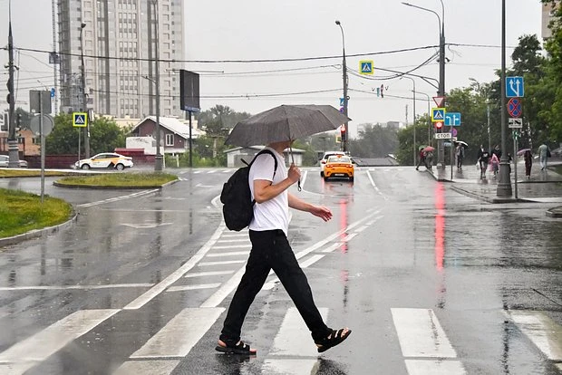 🌧️ До 17 литров воды на квадратный метр выпадет завтра в Москве

Ночью температура опустится до +13