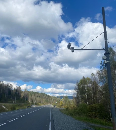 Ежедневно на автомобильных дорогах Кемеровской области – Кузбасса для повышения безопас...
