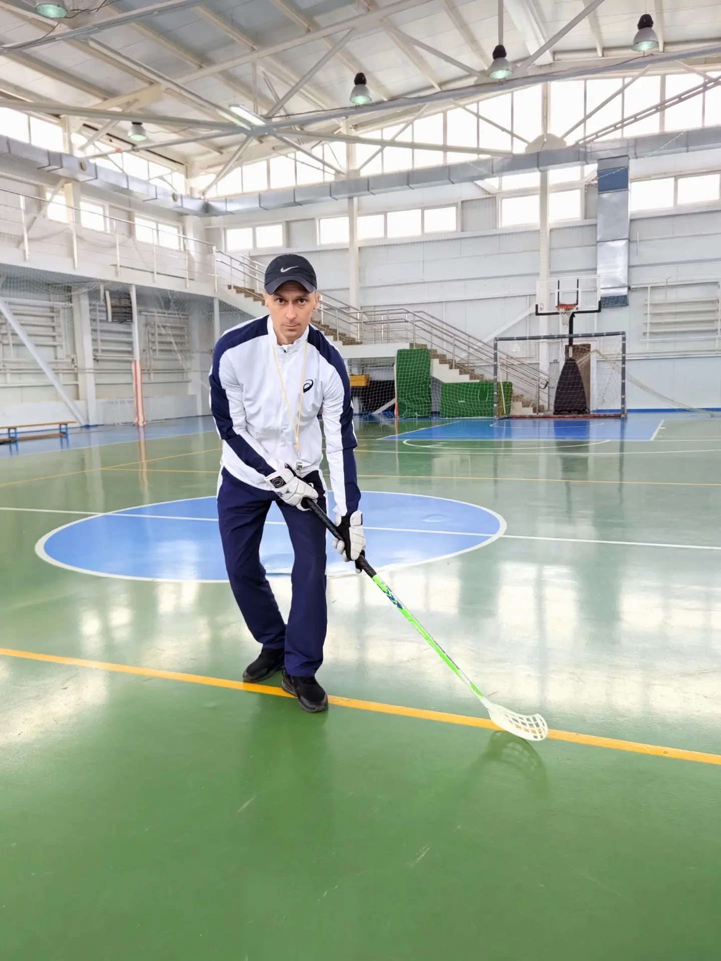 Тренер по флорболу 🏑