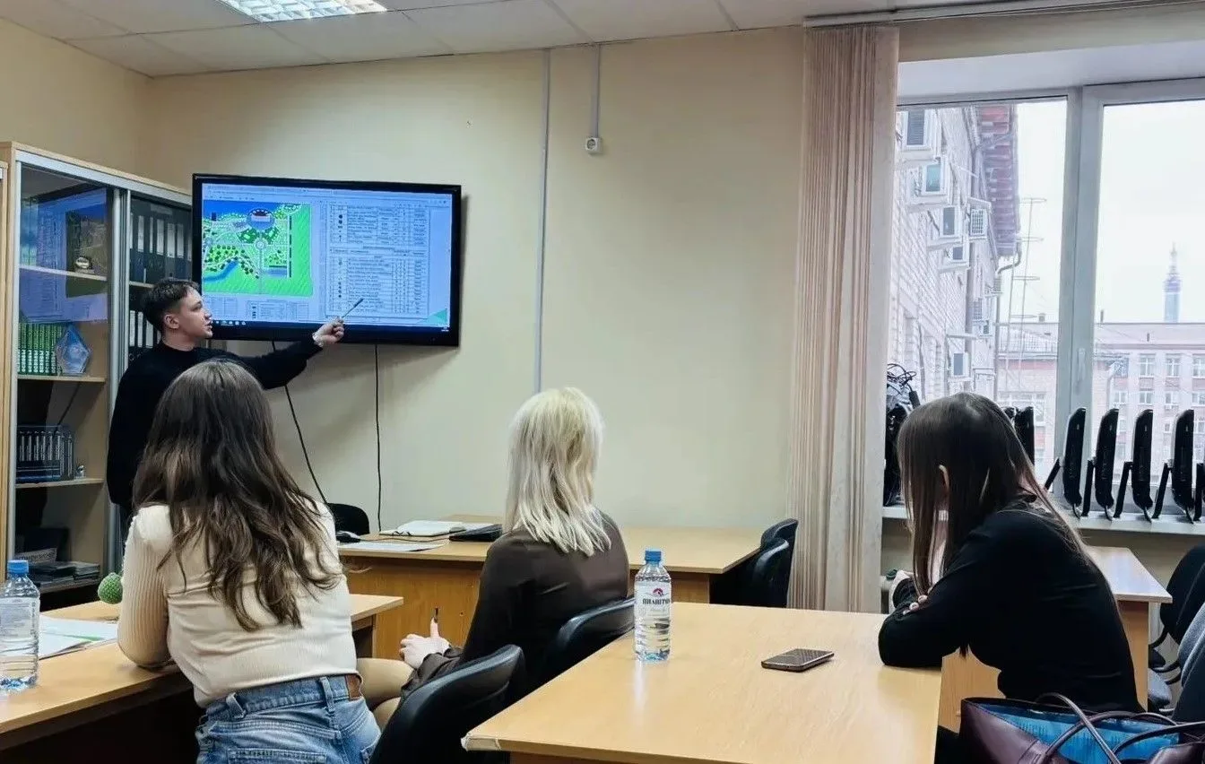 Весна – время студенческой практики