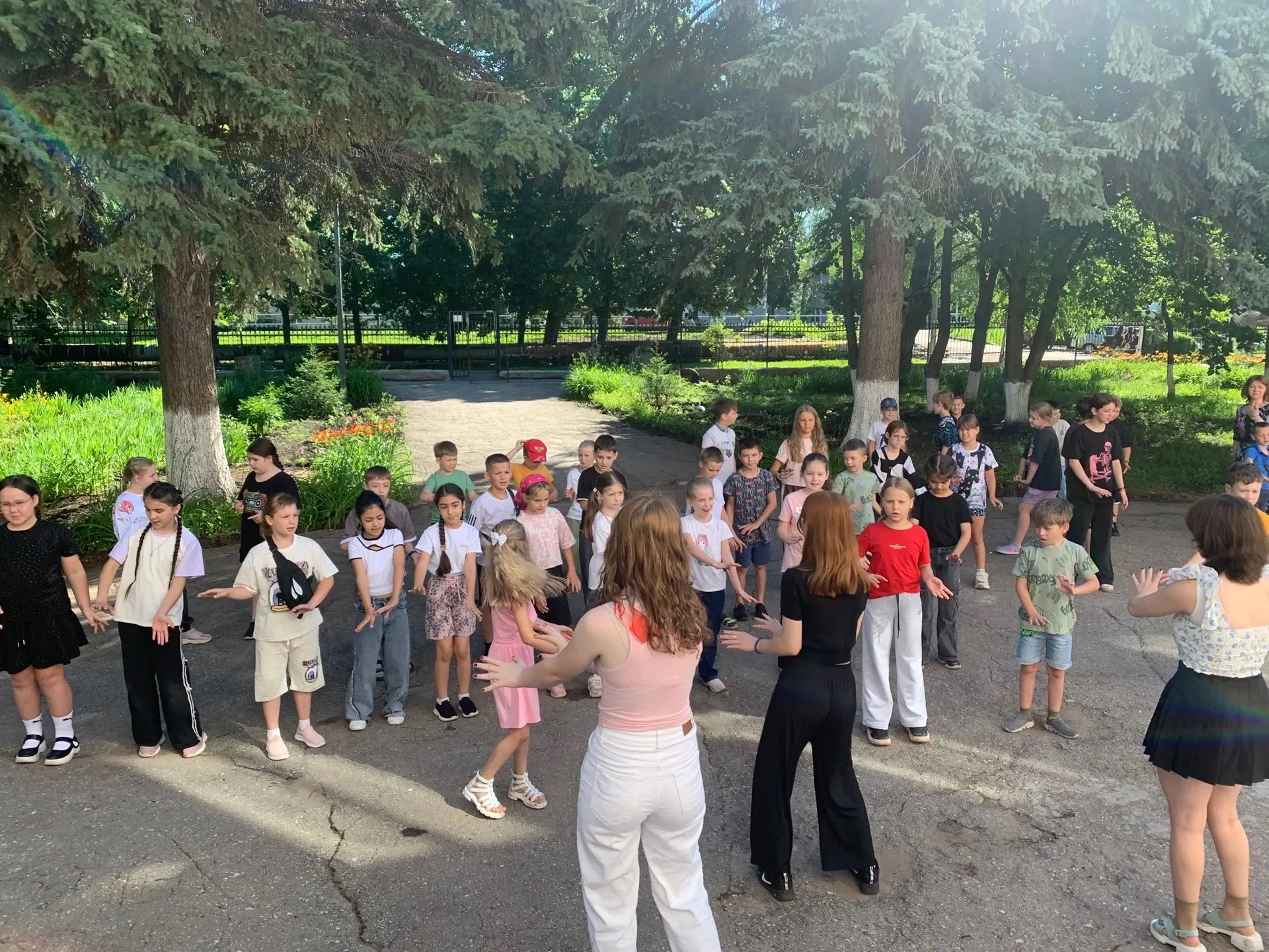 🗓️ 18-й день (заключительный):                                       🌴 Каждое утро в нашем лагере 
