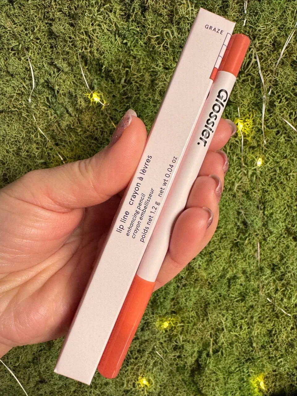 Glossier - Lip Line Enhancing Hydrating Longwear Lip Liner Pencil

Стойкий карандаш для губ

✅ Естес