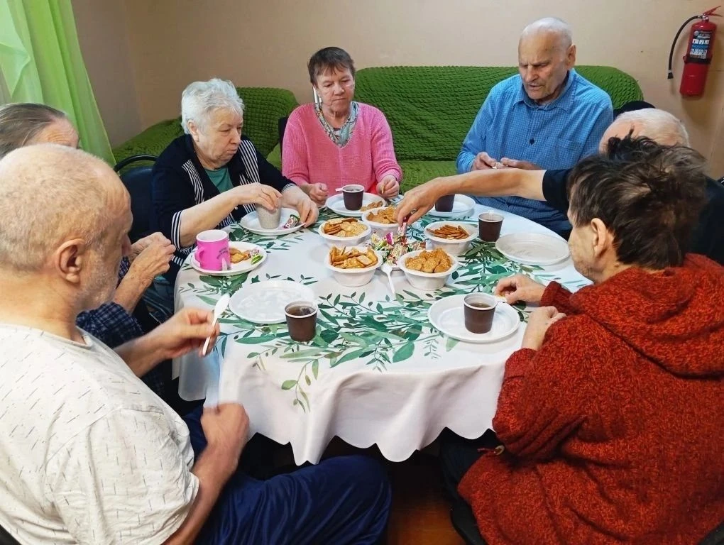 ☀Тёплый визит от общественной организации ⁣ 🏡🤝Ярцевский дом-интернат для престарелых и инвалидов при