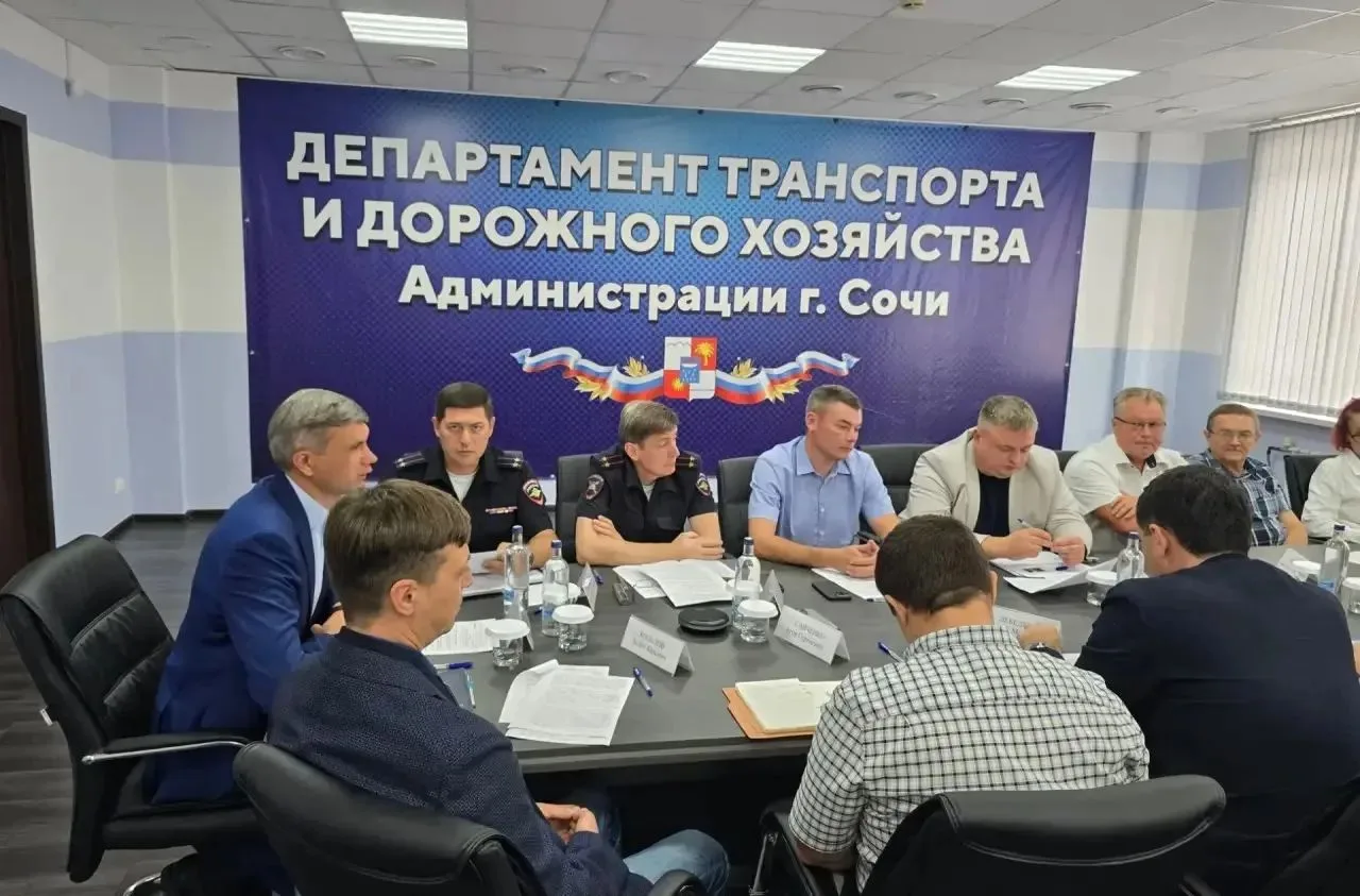 В Сочи планируют ограничить движение мотоциклов, велосипедов и СИМ по Дублеру Курортног...