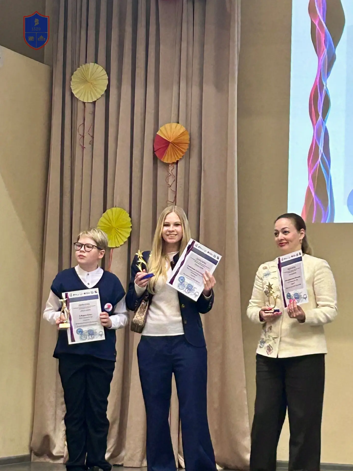 "Reading for Pleasure": Когда язык оживает в голосе! 🌟  Эта неделя ознаменовалась для нашей школы по