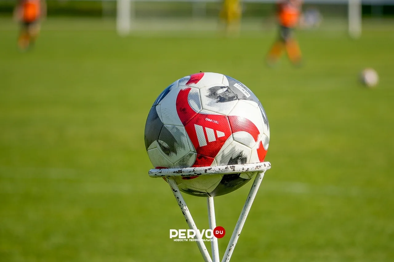 ⚽ Первоуральские команды провели очередные матчи чемпионата по футболу