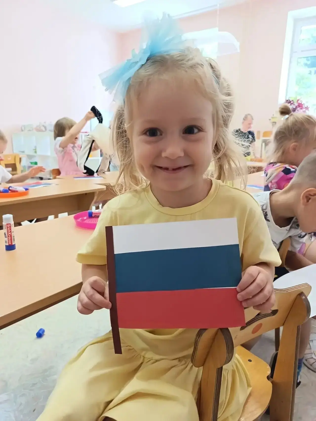 День государственного флага нашей Великой страны празднуют 22 августа и это отличный по...