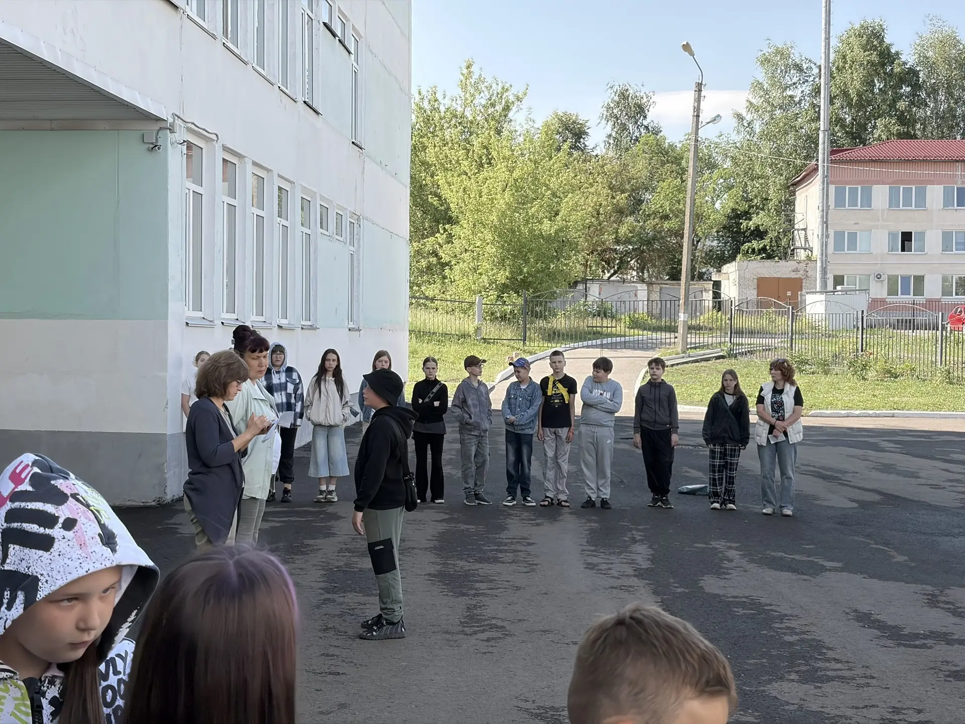 🌞 Ещё один летний день в пришкольных лагерях «Солнышко» и «Движение Первых» #лучшая37 прошёл интере