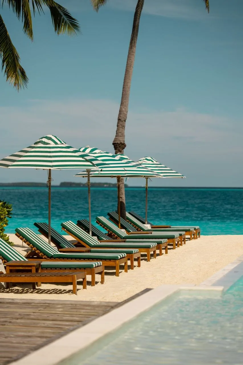 Хочу поделиться еще одним спец. предложением от наших партнеров:
🏝Sun Siyam Iru Veli - местечко на 