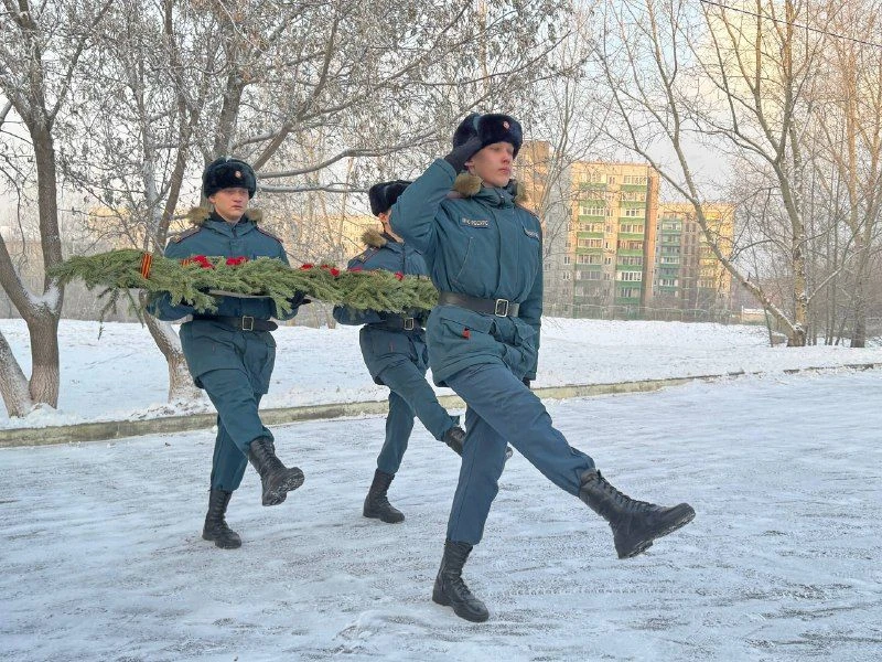 Гордимся нашими Героями! Сегодня, в День Героев Отечества в МАОУ СШ №148 состоялось торжественное от