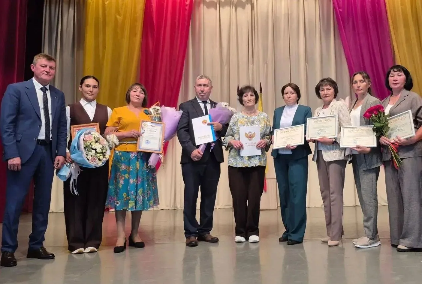 🗓26 августа на базе МАОУ "Урмарская СОШ им. Г. Е.Егорова"  прошли  секционные занятия ...