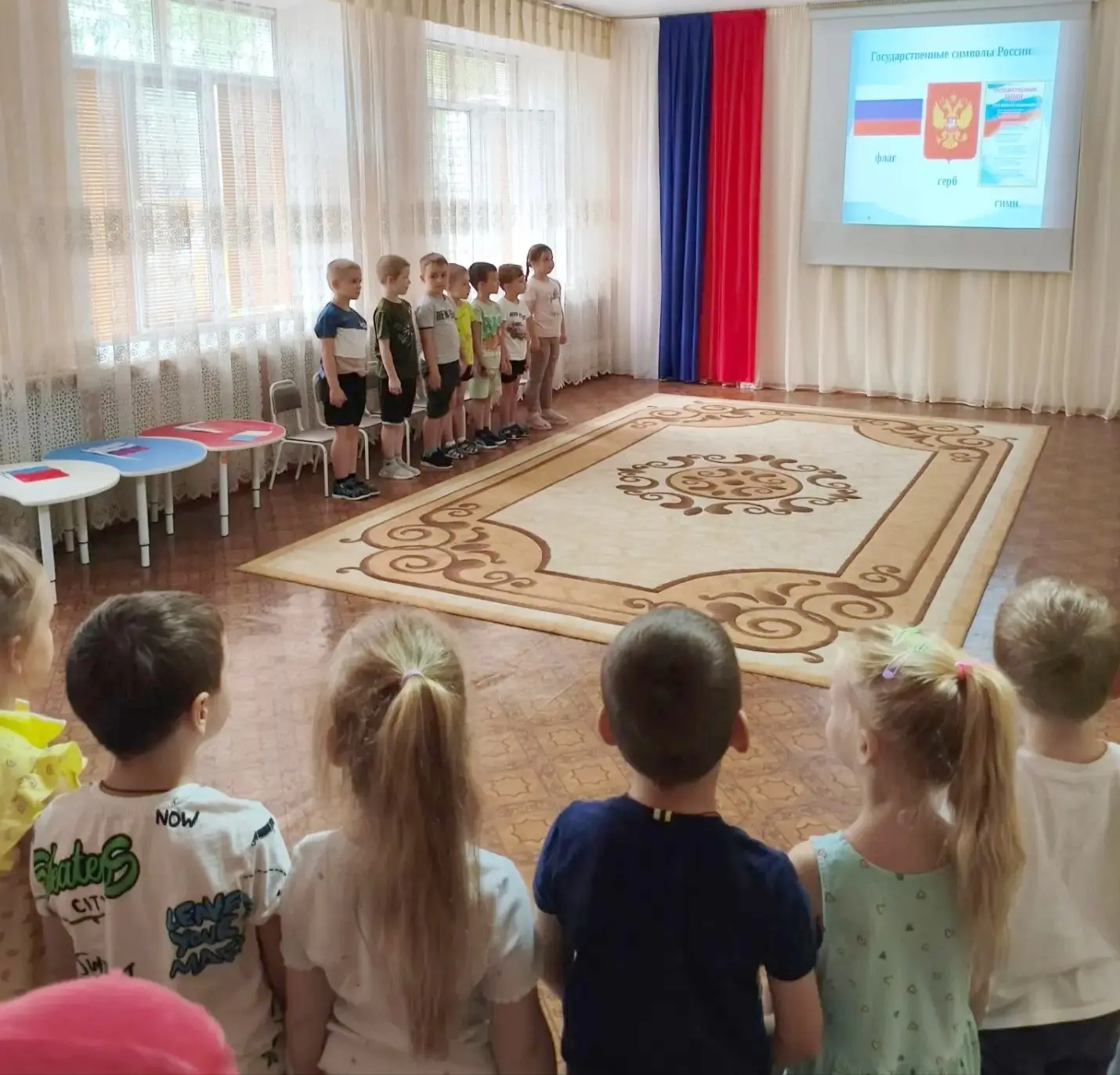 ✅В нашем детском саду состоялось мероприятие, приуроченное ко Дню Государственного флаг...