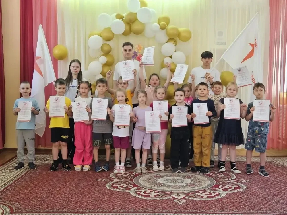 Сегодня у нас прошло итоговое мероприятие с активистами МБОУ школы № 65, и нашими дошколятами оно вы