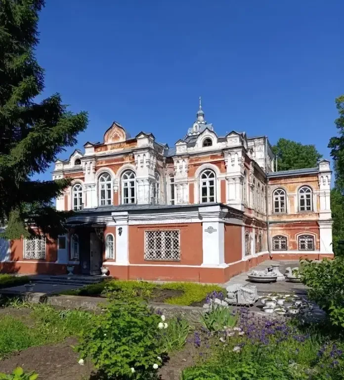 Бийское архиерейское подворье: историческое наследие и современное развитие  Архиерейское подворье б