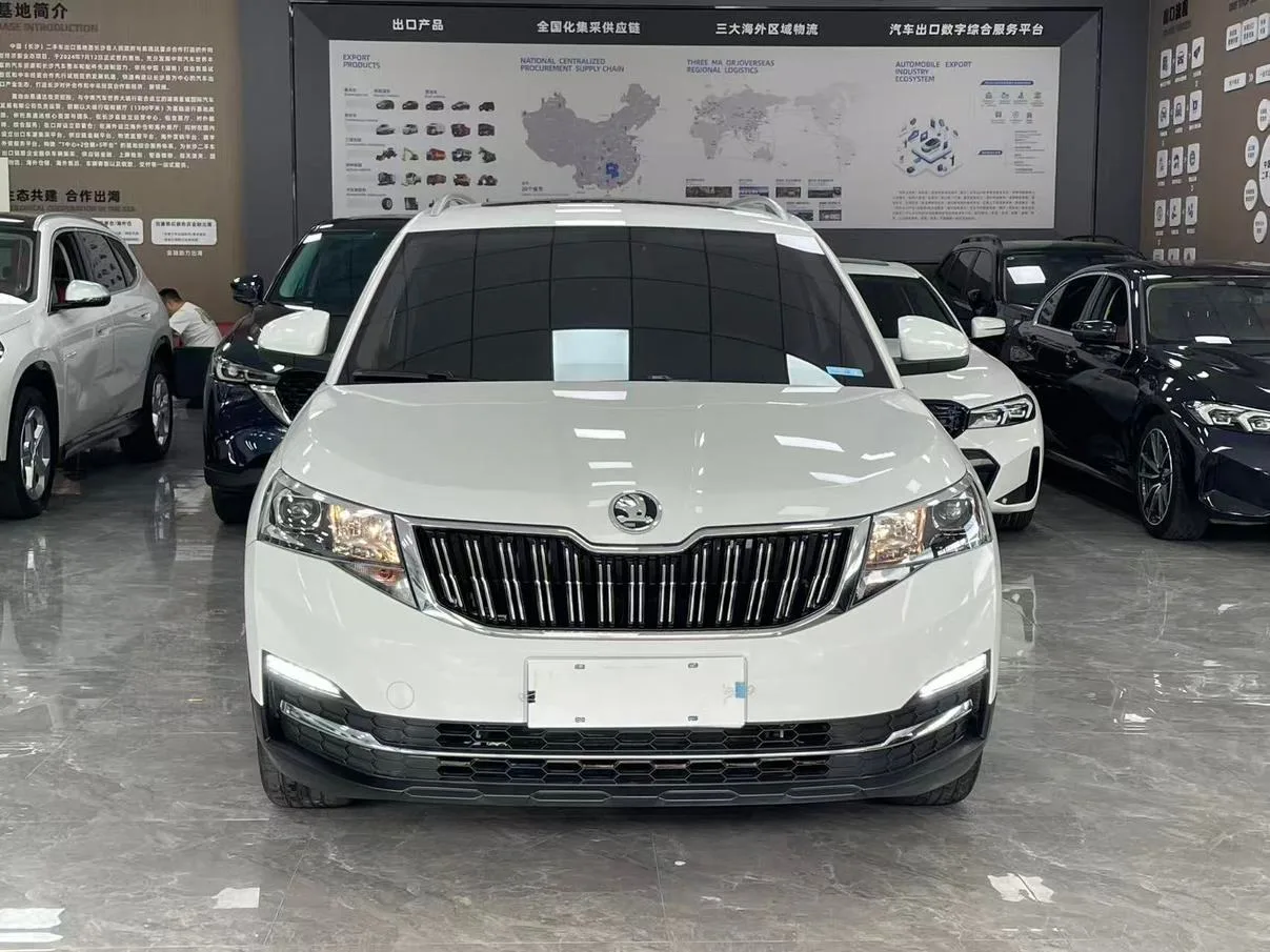 Skoda Kamiq 2023 г. в наличии в Китае! 🇨🇳

🚘Технические характеристики:
Объем: 1.5 литра
Мощность