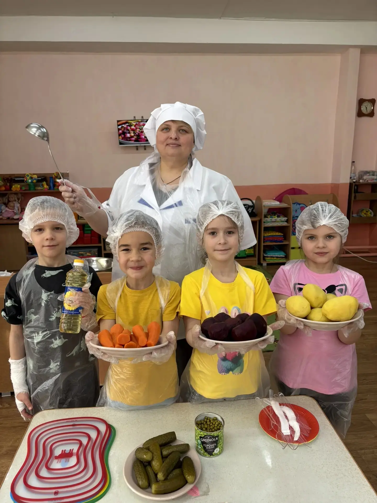 Приготовление даже самого обычного блюда под руководством профессионала превращается в ...