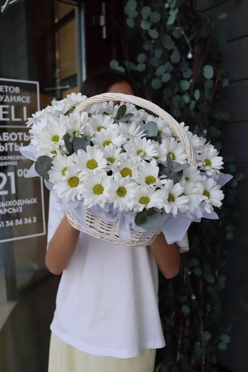 Наша очаровательная корзина недели всего за 2900 руб! 🌸

Милейшие цветы с настоящим солнышком при л