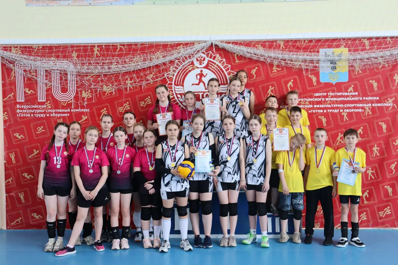 🏐14 мая в р.п. Воротынец ФОК «Волга» прошёл турнир по волейболу среди девочек 2013-201...
