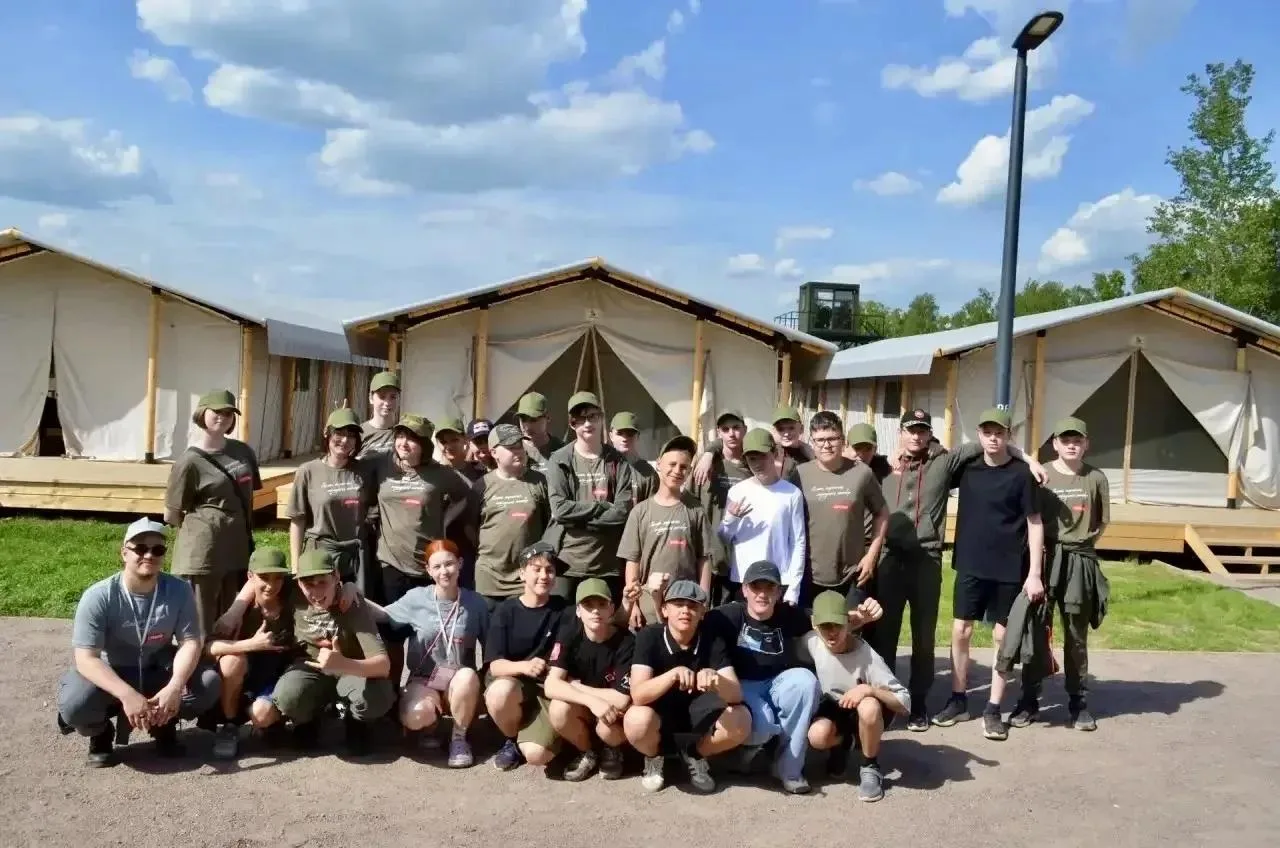 ГЕРОИ СВОЕЙ ИСТОРИИ

⛺️ Лето - время героических приключений, крепкой дружбы и личных побед. Именно 
