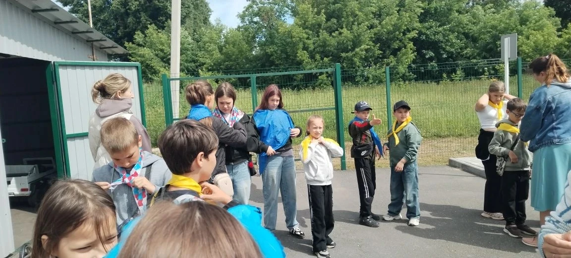 ✨ Сегодня отряд "Добрые Тимуровцы", побывал в автогородке, где:
☀️ Проверил свою меткость, пытаясь п