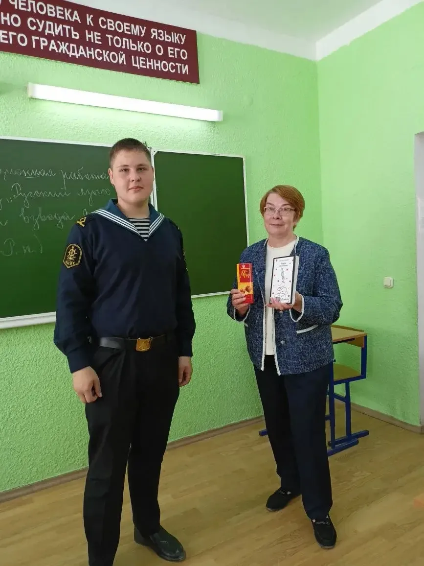ПРО ИНИЦИАТИВНЫХ.

Вы, наверное, спросите, зачем я пишу о таком незначительном событии? Отвечу легко