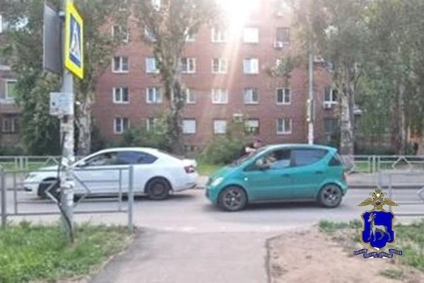 😰В Тольятти женщина на «Мерседесе» сбила 85-летнюю пенсионерку

ДТП произошло 11 июня 2026 года в А