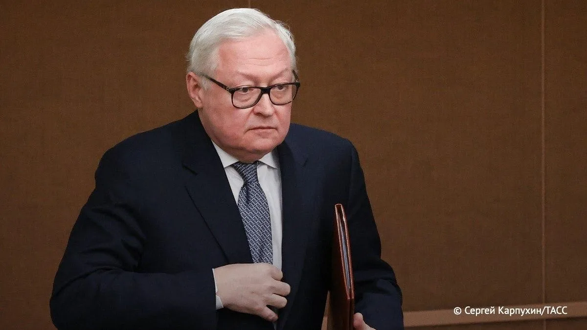 Иранский вопрос является самым острым в политическом плане для БРИКС, заявил ТАСС Рябков.