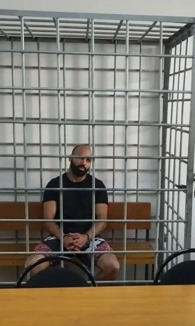 Друга блогера Святослава Коваленко заключили под стражу до 5 октября за осквернение мем...