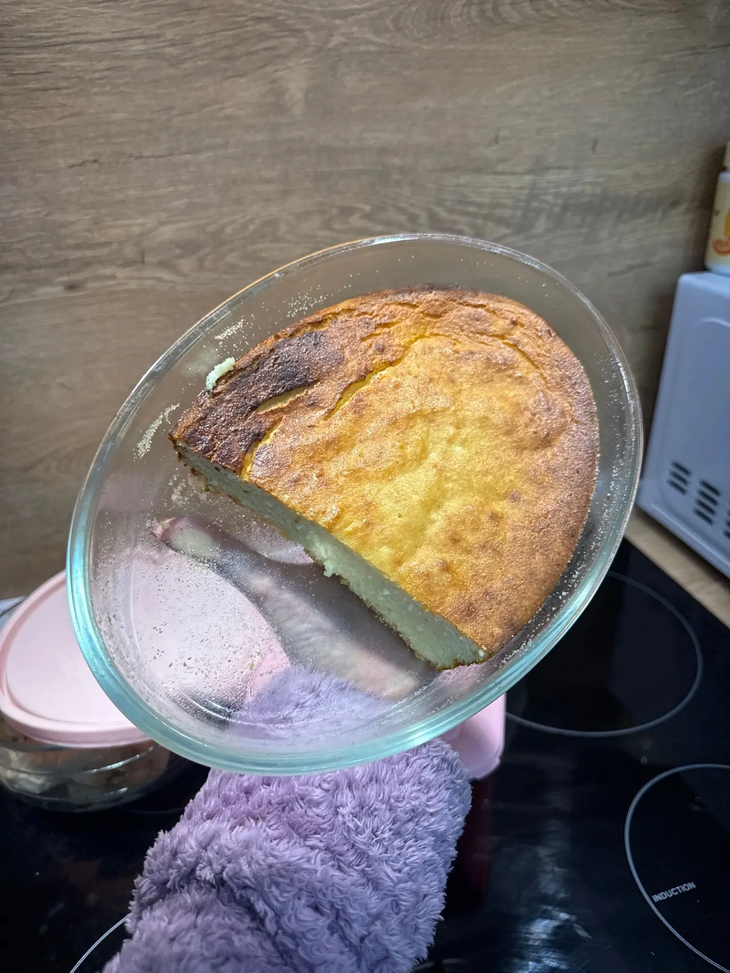 Сегодня приготовила очень вкусную творожную запеканку. И именно в таких формах она полу...