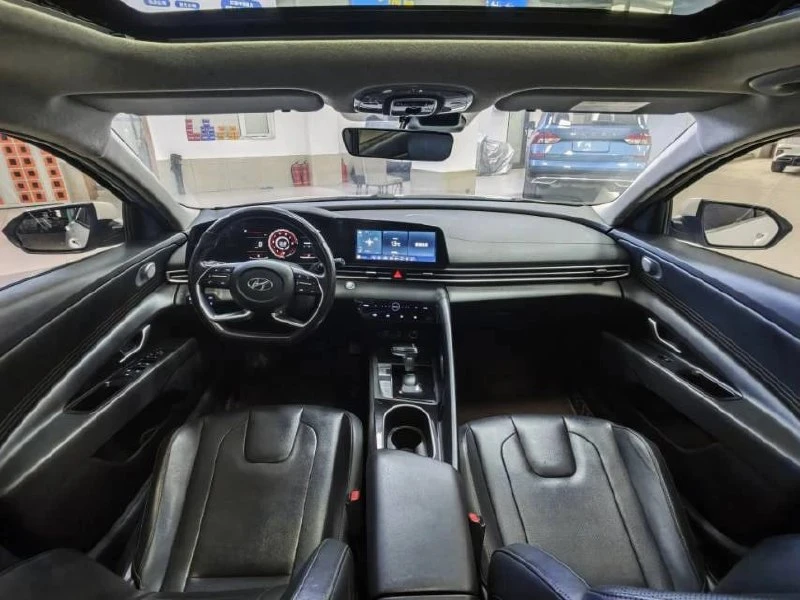 🔥ГОРЯЧЕЕ ПРЕДЛОЖЕНИЕ🔥      Hyundai Elantra из Китая  ⚪️Белый кузов • дата выпуска 2021/11 • 1.5 л. б
