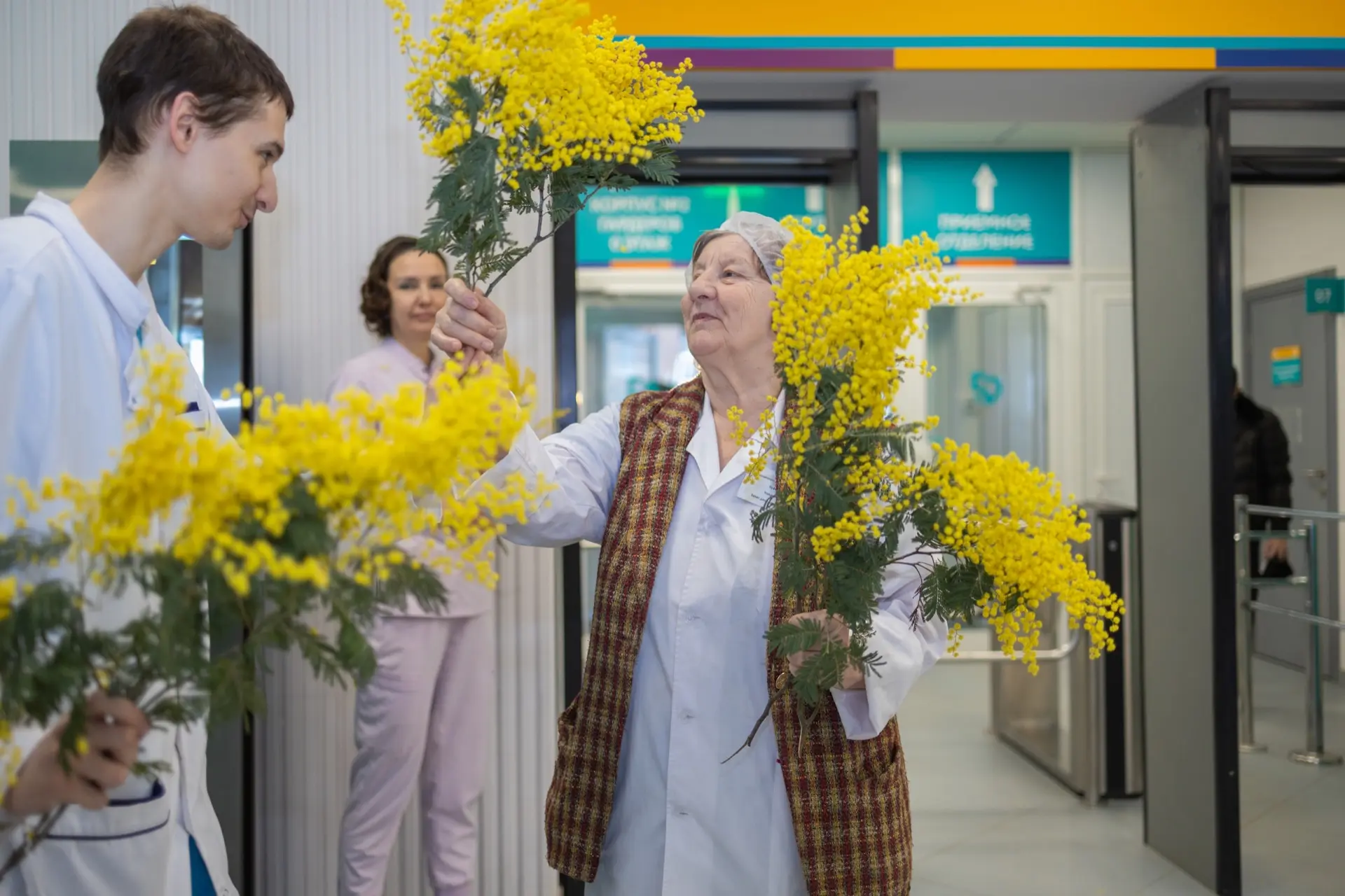 💐В преддверии Международного женского дня в ГНЦ ФМБЦ им. А.И. Бурназяна ФМБА России прошла праздничн