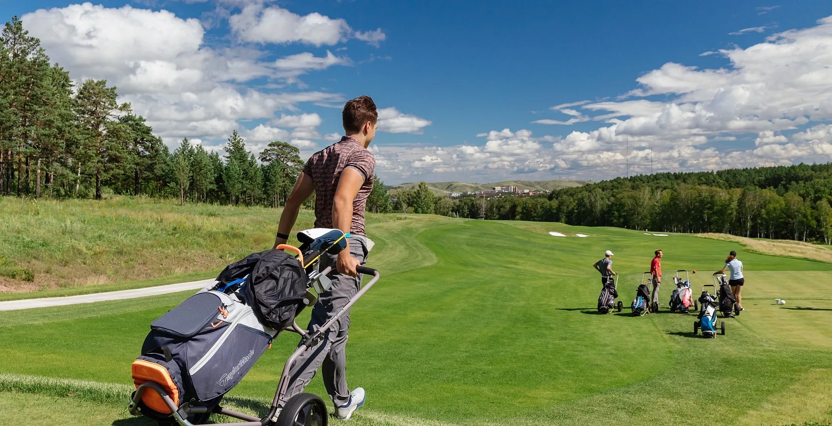 ⛳️ 18 лунок чемпионского поля, сибирская природа и борьба за переходящий кубок. Сибирь ...
