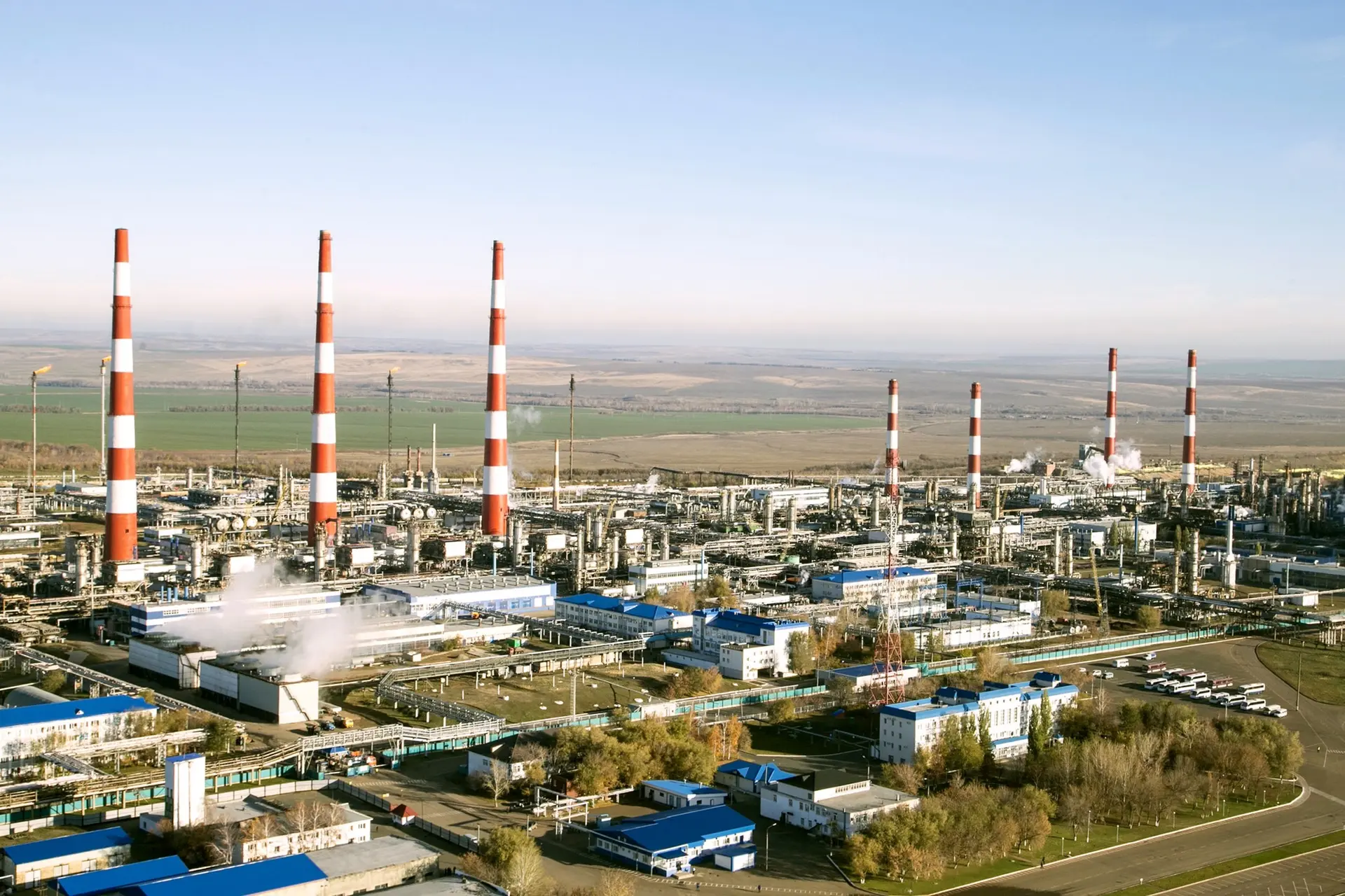 Промышленность Оренбургской области демонстрирует опережающий рост в несырьевых секторах