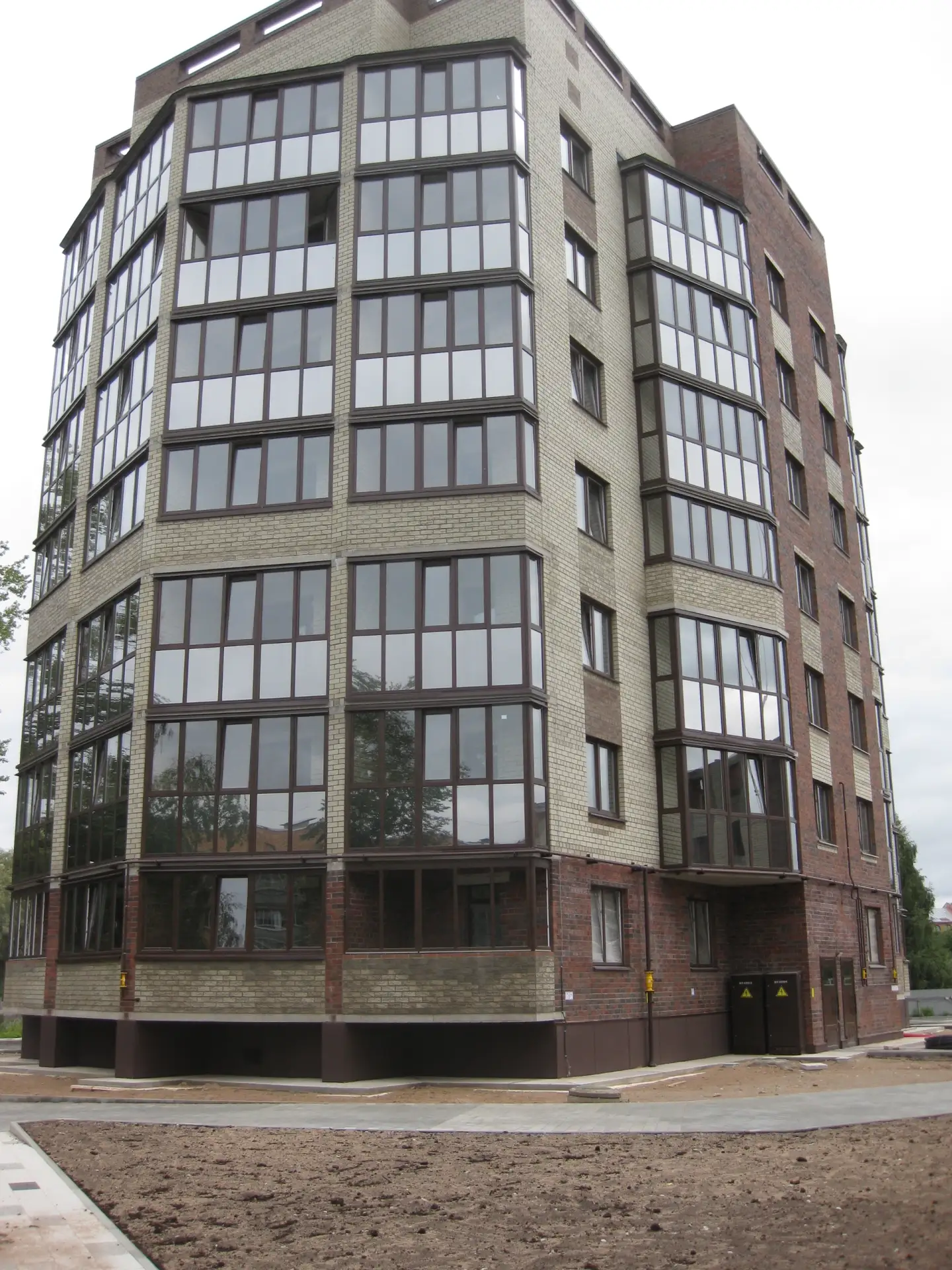 🏗 Застройщиком ООО «СЗ Глория» продолжается строительство ЖК Юннатов в Великом Новгоро...