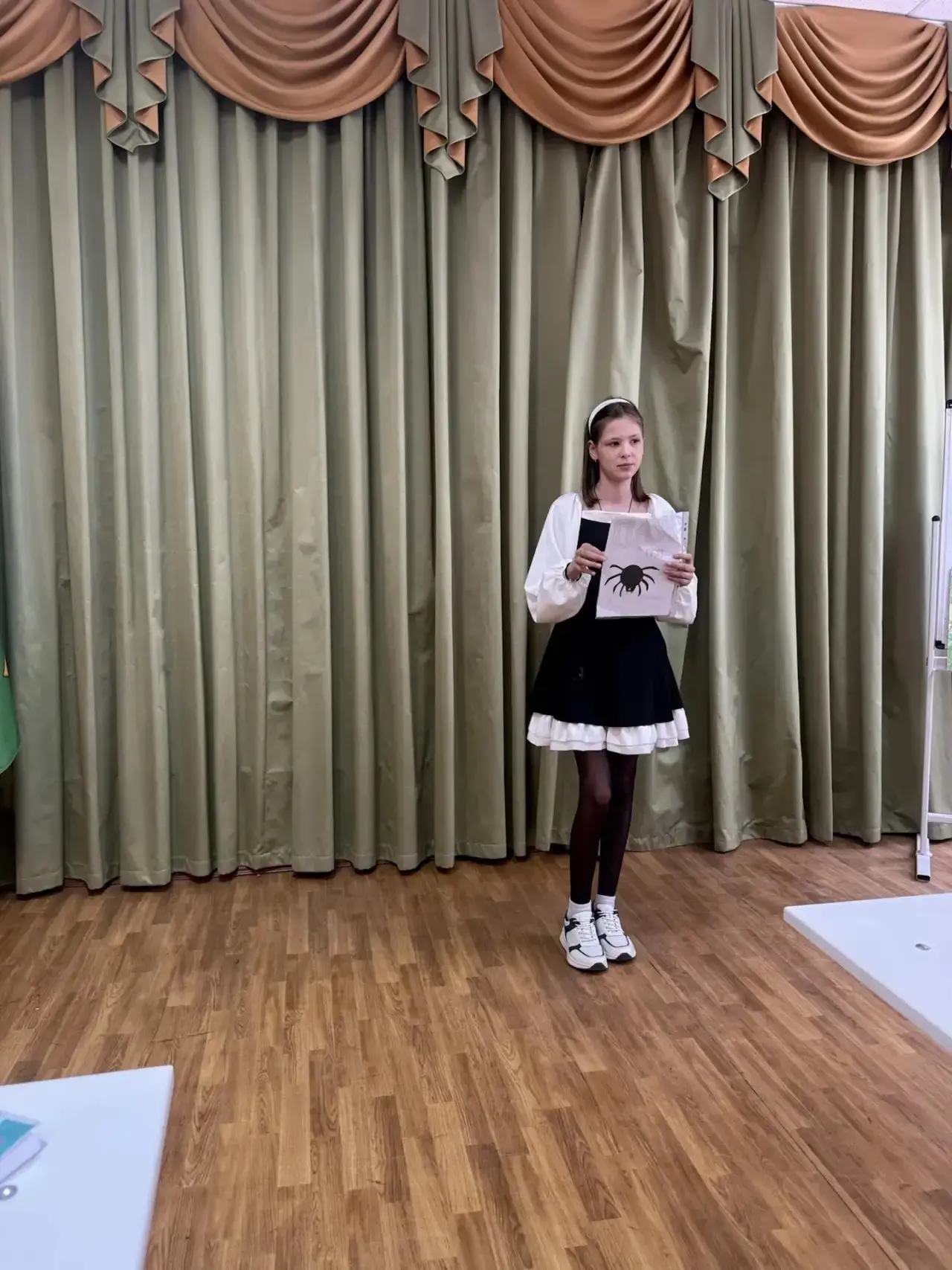 А наш марафон #ПредпоЧтения продолжается! 6-е классы устроили литературный батл, взяв за основу изве