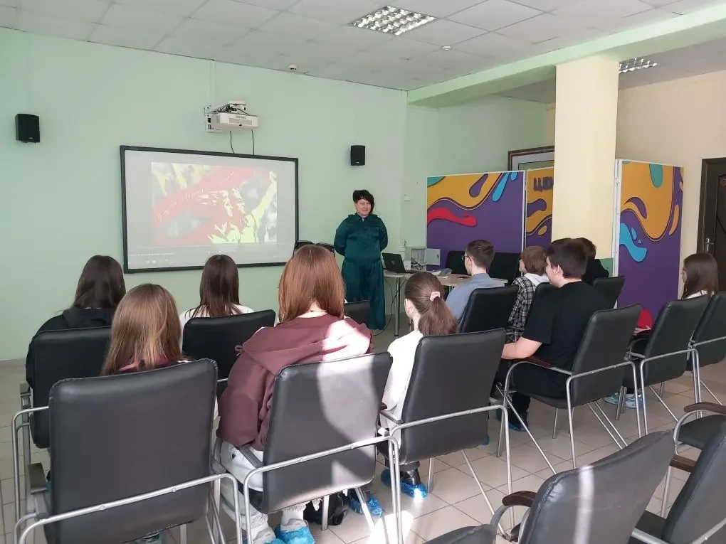 👌Обучающиеся 7 «А» класса вместе с классным руководителем Положенцевой Д.И. в период весенних канику