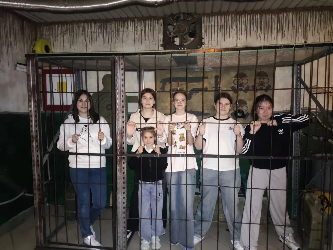🧩 Ученики 5 «Б» на квесте: испытание на смелость и сплочённость!