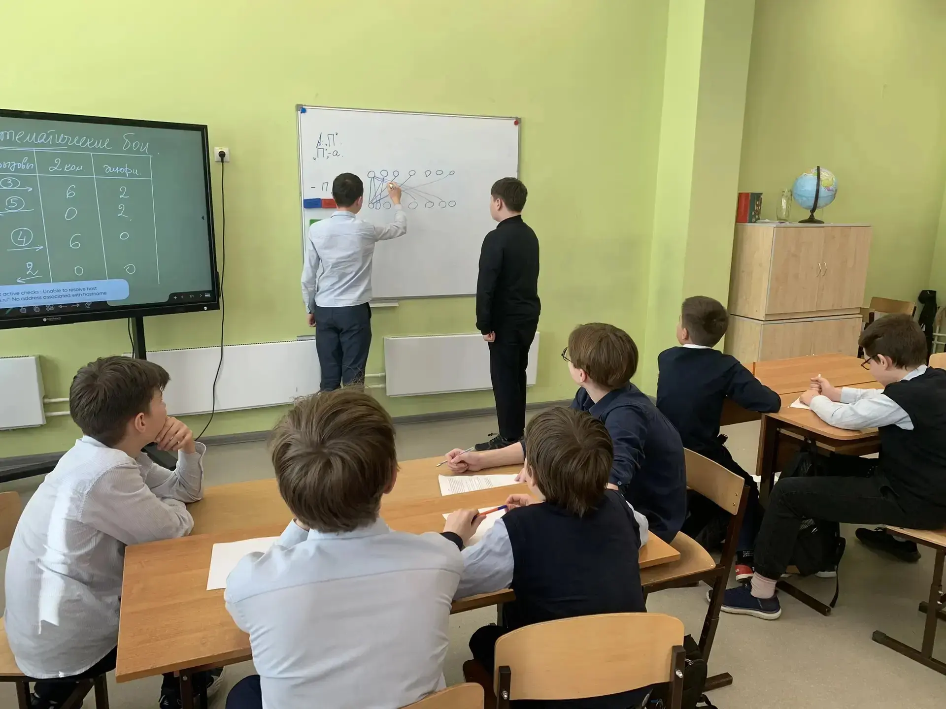 📐 Математическая неделя в МБОУ «Школа №18»     *️⃣ 5 классы — сразились в настоящих математических б