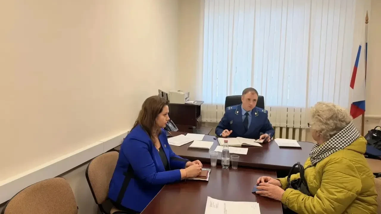 🟦 Прокуратура проверит обращения жителей Чесменского округа